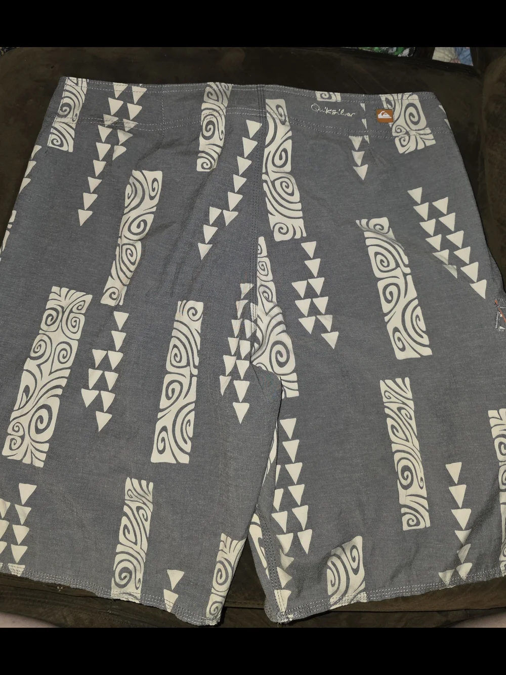 Quiksilver Blue Gray Geometric Print Men’s Board Shorts